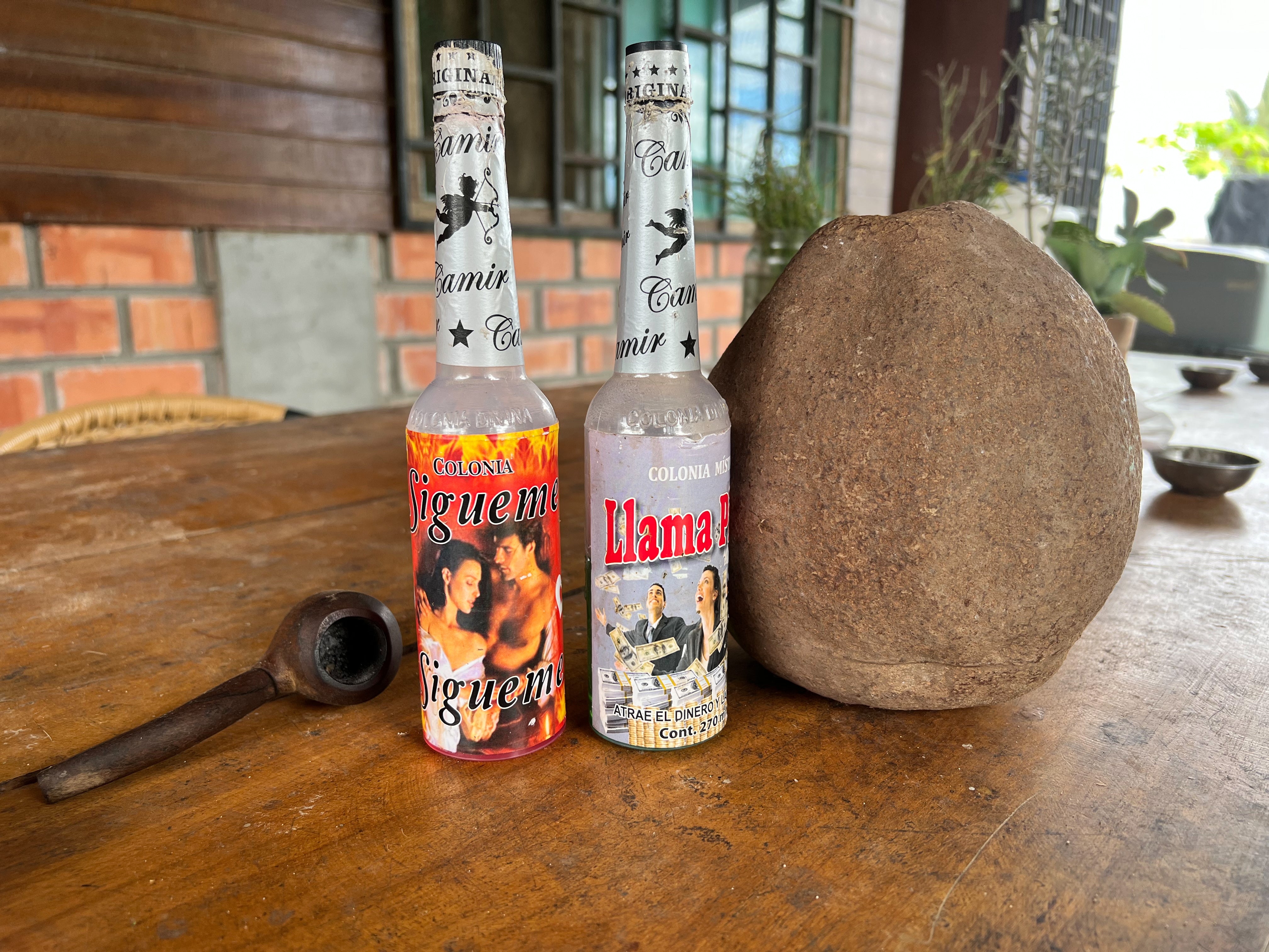 Comment créer votre propre parfum d'enchantement (pusanga)